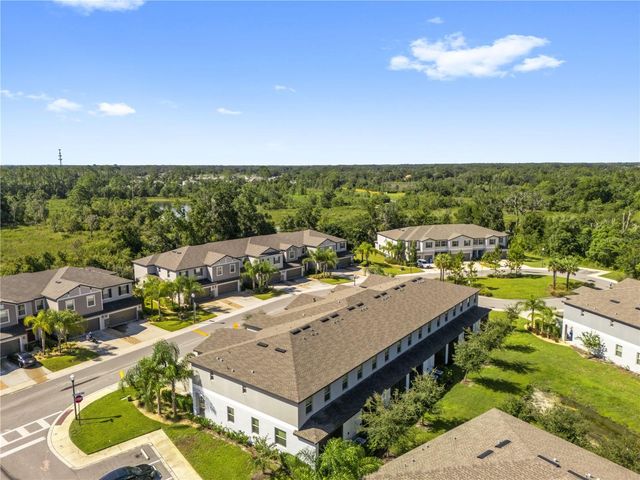 23281 WILLOW GLEN WAY, Lutz, FL 33549