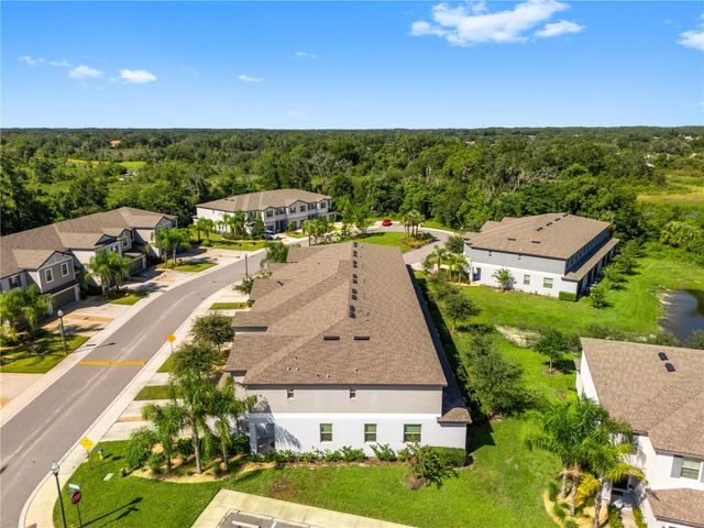 23281 WILLOW GLEN WAY, Lutz, FL 33549