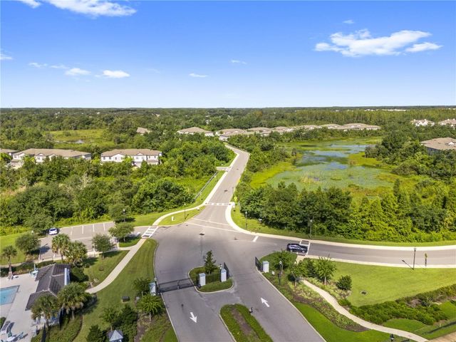 23281 WILLOW GLEN WAY, Lutz, FL 33549