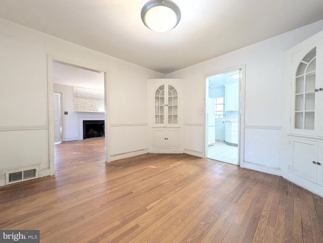 4606 DREXEL RD, College Park, MD 20740