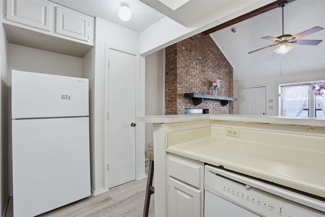 2518 Shady Ridge Drive, Bedford, TX 76021