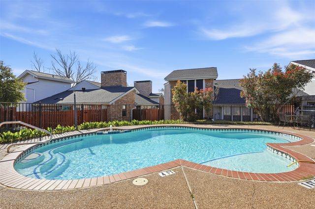 2518 Shady Ridge Drive, Bedford, TX 76021