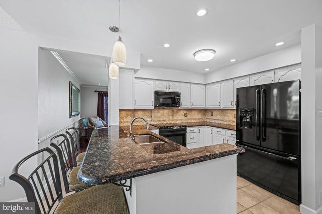 7713 SANDSTONE CT, Ellicott City, MD 21043