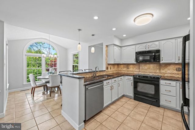 7713 SANDSTONE CT, Ellicott City, MD 21043