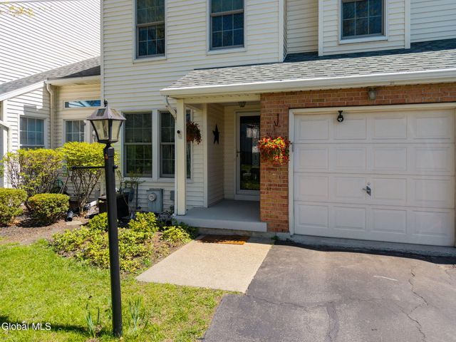 3D Tupelo Drive, Halfmoon, NY 12065