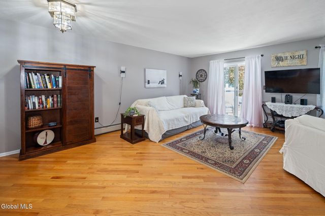 3D Tupelo Drive, Halfmoon, NY 12065
