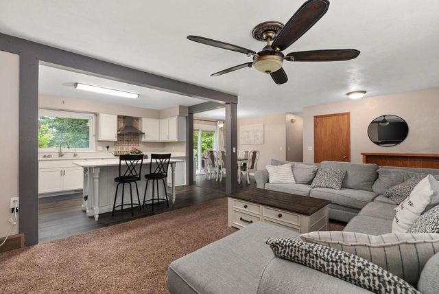 7053 Fawn Lane, Sun Prairie, WI 53590