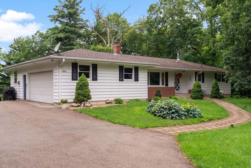 7053 Fawn Lane, Sun Prairie, WI 53590