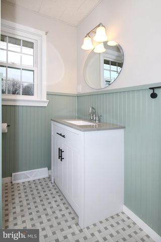 702 S 15TH ST, Lebanon, PA 17042