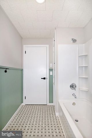 702 S 15TH ST, Lebanon, PA 17042