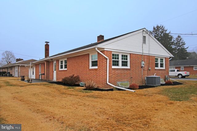 702 S 15TH ST, Lebanon, PA 17042