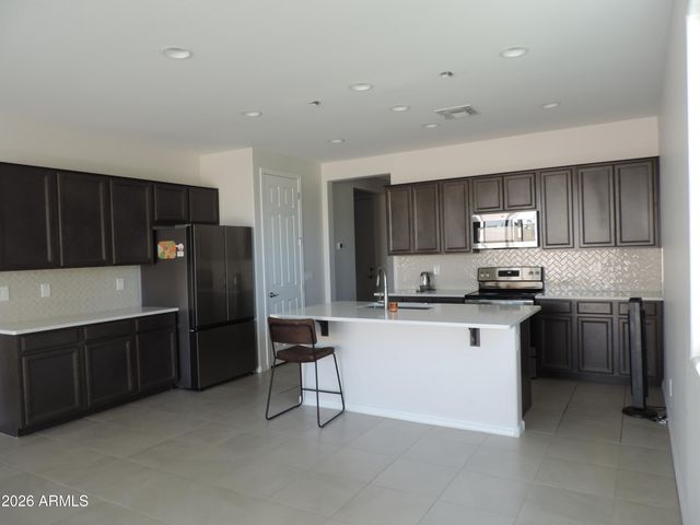 1718 W TOLTEC Drive, Coolidge, AZ 85128