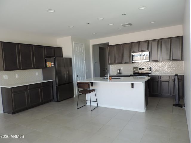 1718 W TOLTEC Drive, Coolidge, AZ 85128