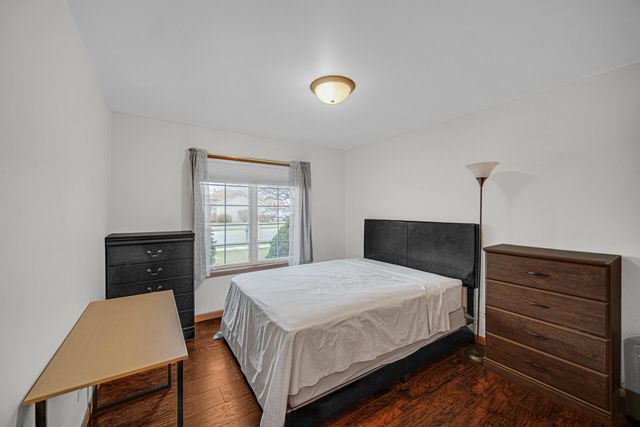 192 Summerhill Drive, Dyer, IN 46311