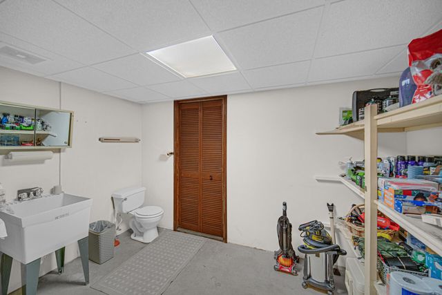 192 Summerhill Drive, Dyer, IN 46311