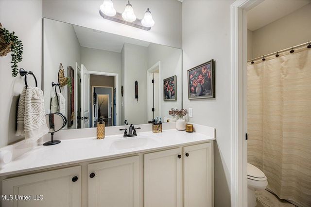 552 Benton Drive, Nesbit, MS 38651