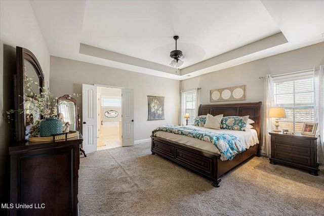 552 Benton Drive, Nesbit, MS 38651