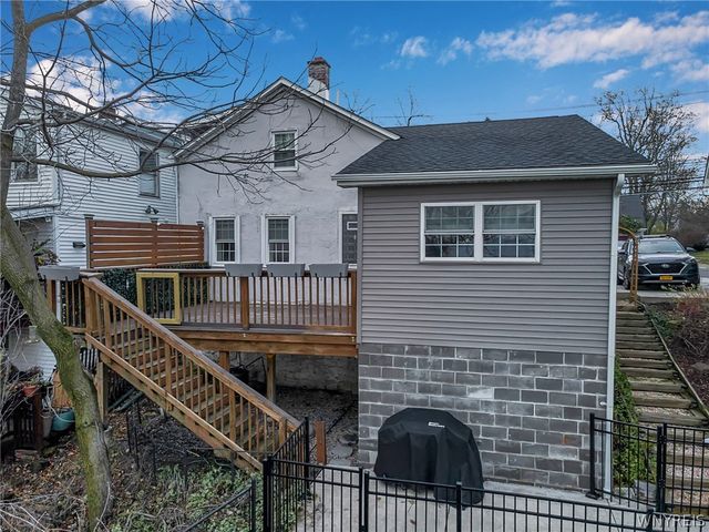 196 Mill Street, Amherst, NY 14221