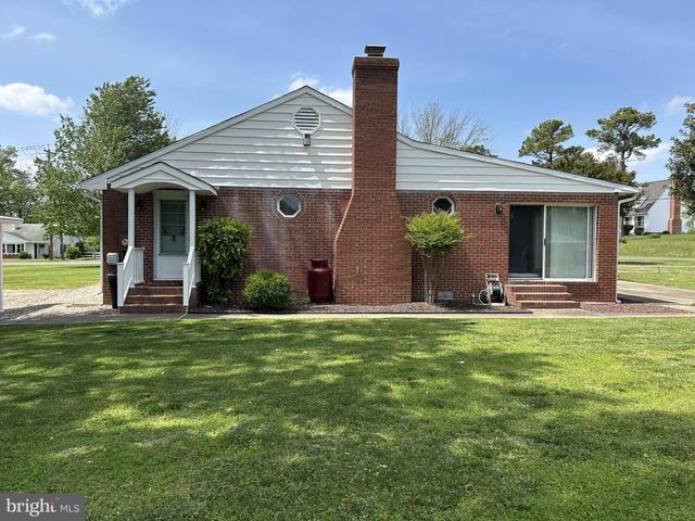 2 NANTICOKE RD, Cambridge, MD 21613