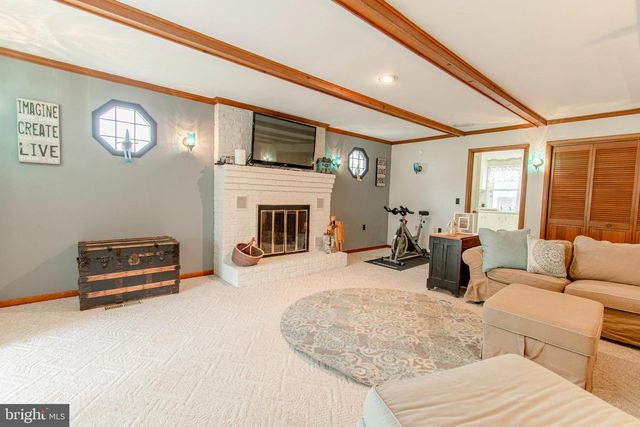 2 NANTICOKE RD, Cambridge, MD 21613