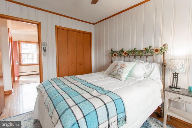 2 NANTICOKE RD, Cambridge, MD 21613