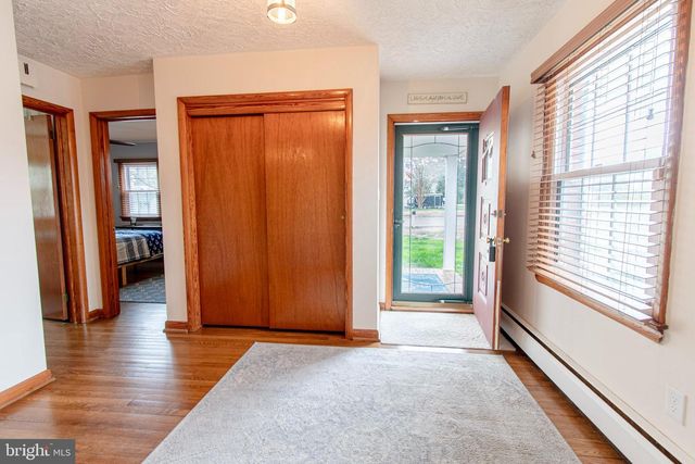 2 NANTICOKE RD, Cambridge, MD 21613