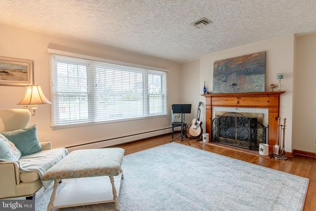 2 NANTICOKE RD, Cambridge, MD 21613