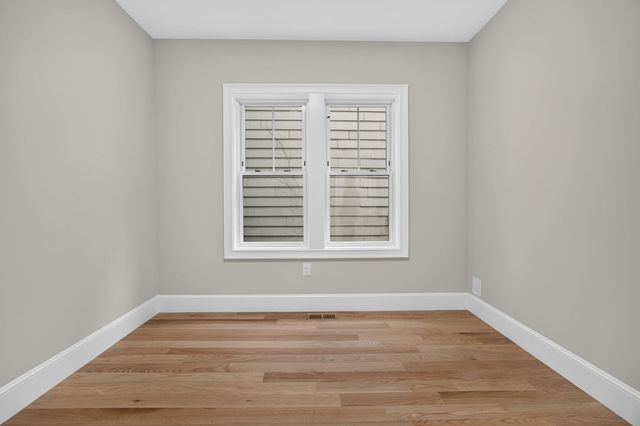 737 Somerville Ave A, Somerville, MA 02143