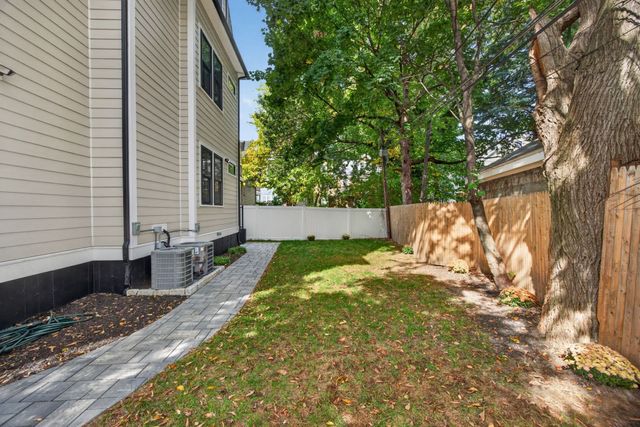 737 Somerville Ave A, Somerville, MA 02143