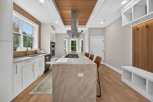 737 Somerville Ave A, Somerville, MA 02143