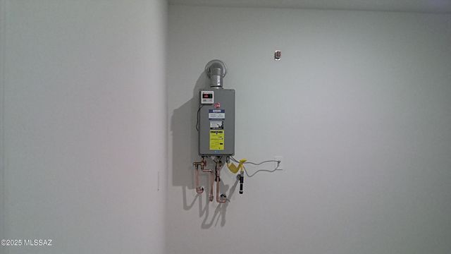 10381 W Granderson Street, Marana, AZ 85653