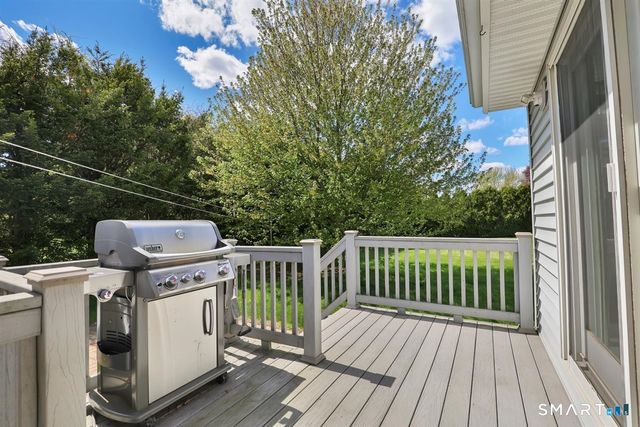 1211 Maple Street, Rocky Hill, CT 06067