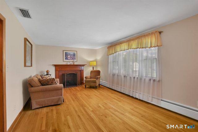1211 Maple Street, Rocky Hill, CT 06067