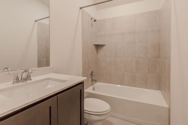2902 Trusting Way, Aubrey, TX 76227
