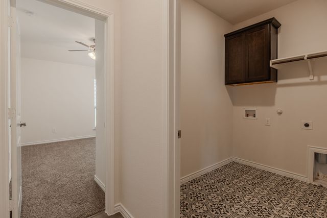 2902 Trusting Way, Aubrey, TX 76227