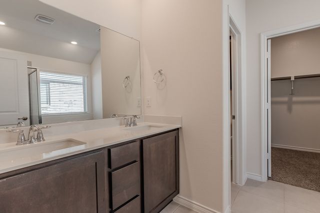 2902 Trusting Way, Aubrey, TX 76227