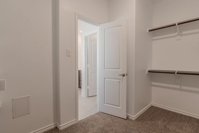 2902 Trusting Way, Aubrey, TX 76227