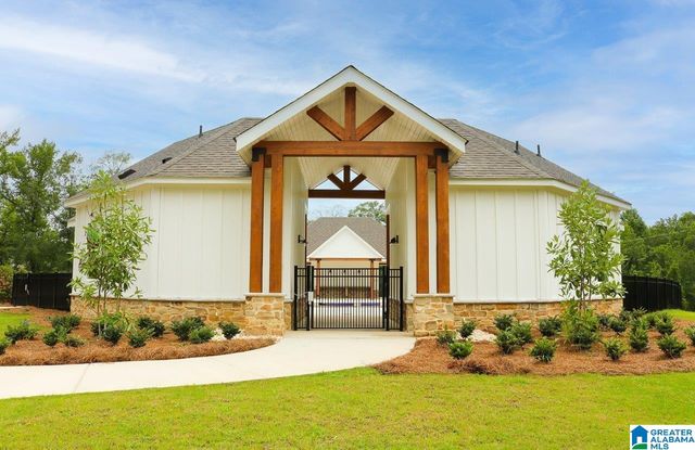 705 EMPIRE AVENUE, Chelsea, AL 35043