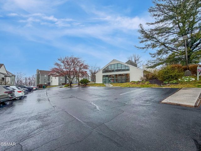 1260 Ski View Drive, Gatlinburg, TN 37738