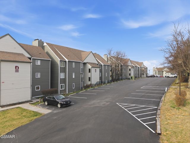 1260 Ski View Drive, Gatlinburg, TN 37738