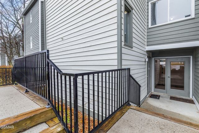 1260 Ski View Drive, Gatlinburg, TN 37738