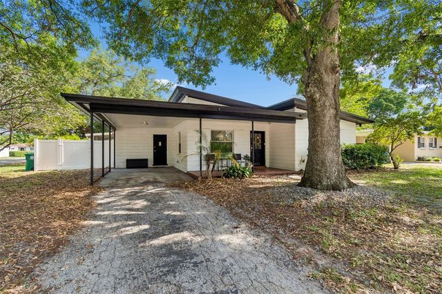 4602 W BAY VILLA AVENUE, Tampa, FL 33629