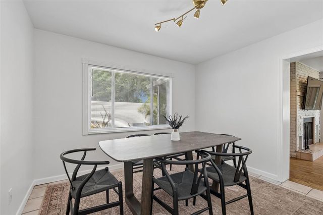 4602 W BAY VILLA AVENUE, Tampa, FL 33629