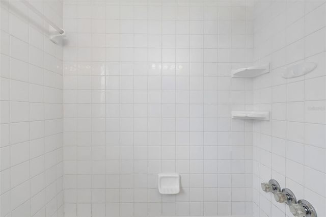 4602 W BAY VILLA AVENUE, Tampa, FL 33629