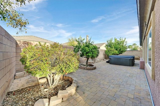 7341 Royal Melbourne Drive, Las Vegas, NV 89131