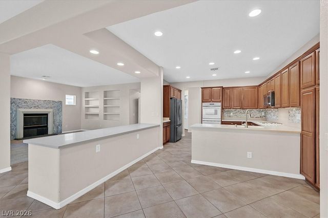 7341 Royal Melbourne Drive, Las Vegas, NV 89131