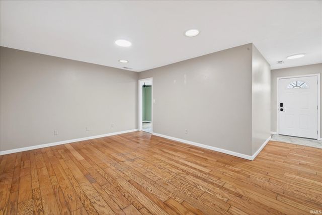 4390 N Ridgewood Drive, Bloomington, IN 47404