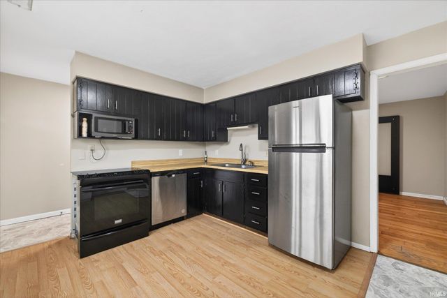 4390 N Ridgewood Drive, Bloomington, IN 47404