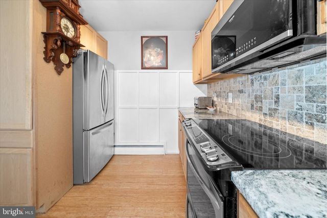 4800 PAULSON DR, Wilmington, DE 19808