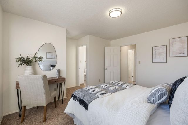 6501 Blue Quail Road NE, Rio Rancho, NM 87144